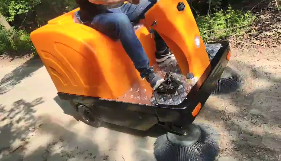 使用掃地機的一些注意事項 使用掃地機的一些注意事項